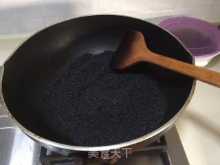 Black Sesame Hair Cake recipe