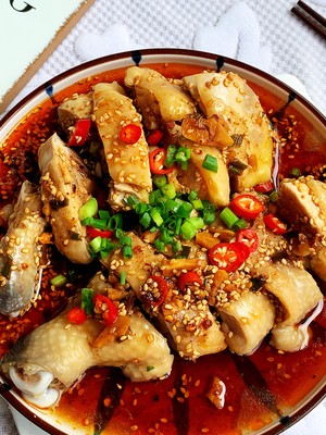 Spicy and Fragrant Home-cooked Chicken recipe