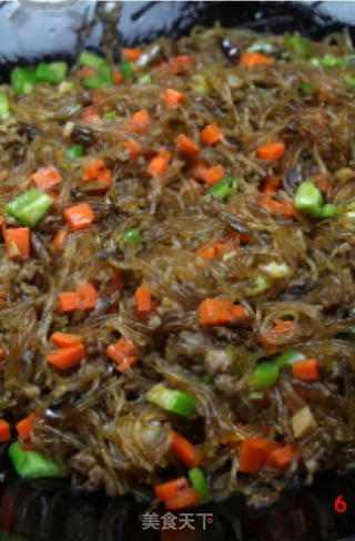 Braised Vermicelli with Sprouts and Minced Meat recipe