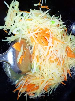 Vegetarian Fried Potato Shreds recipe