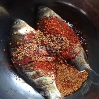 Spicy Saliva Grilled Fish recipe