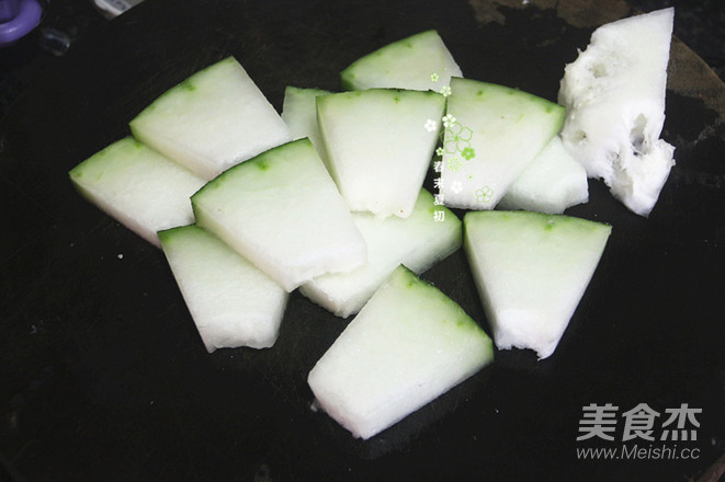 Winter Melon Scallop Pork Bone Soup recipe