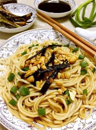 Shanghai Scallion Noodles recipe