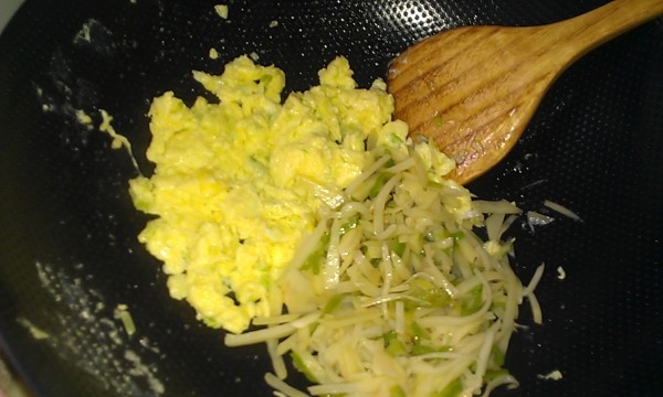 Fried Rice with Shredded Potato and Egg recipe