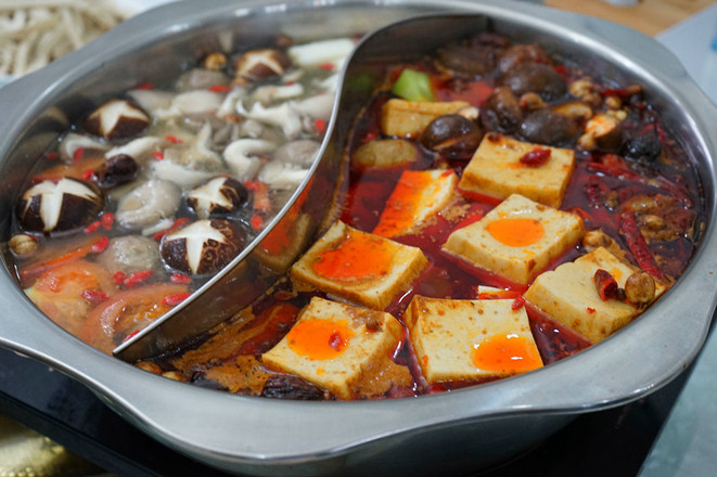 Mandarin Duck Hot Pot recipe