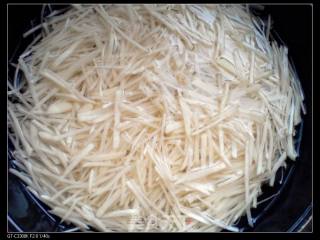 Hot and Sour Potato Shreds recipe
