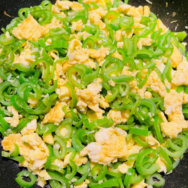 Kuaishou Dishes ❤️ Scrambled Eggs with Hot Pepper recipe