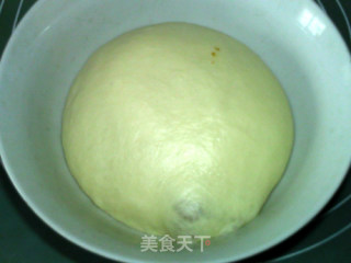 Leaf-shaped Taro Bread recipe
