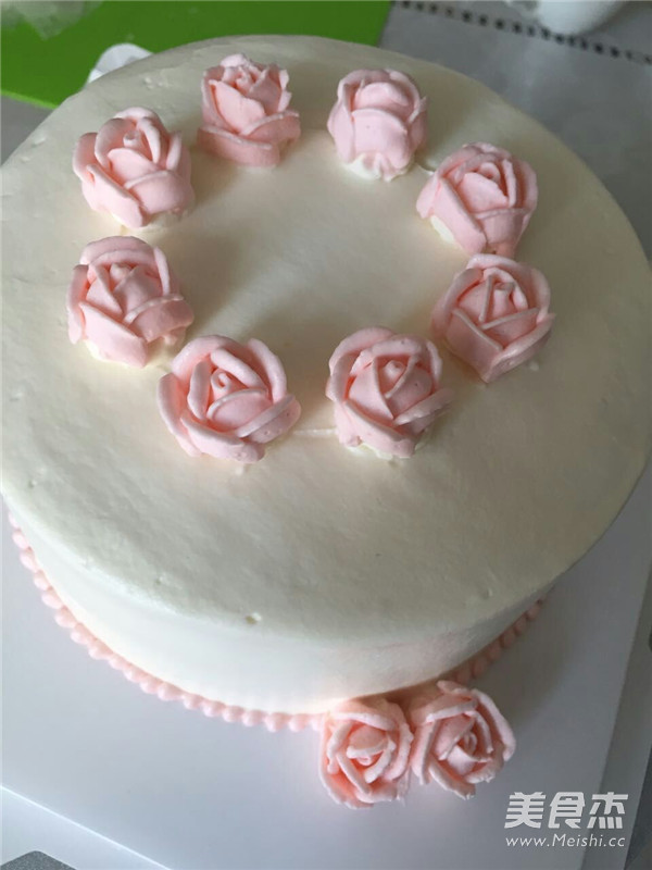 Creamy Frosted Rose Flower Cake recipe