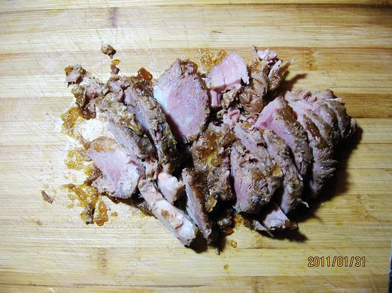 Garlic Mixed with Meat recipe