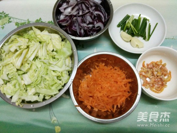 Fried Noodles with Shrimp Skin recipe