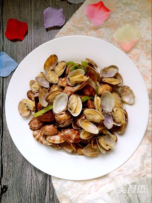 Stir-fried Clams recipe