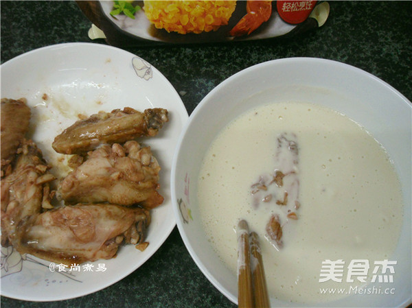 Fried Chicken Wings with Garlic Fermented Bean Curd recipe