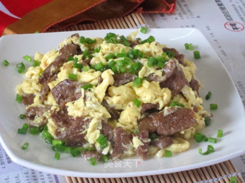 Delicate and Smooth Mouth "sliding Egg Beef" recipe