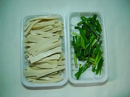 Leek-flavored Shredded Pork with Dried Tofu recipe