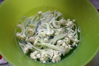 Sweet and Sour Food-cauliflower in Tomato Sauce recipe