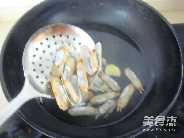 Pot Razor Clams recipe