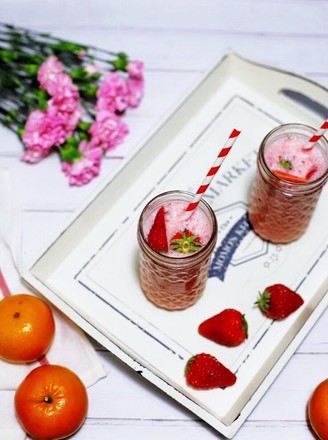 Strawberry Yogurt Smoothie recipe