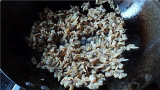 Fried Clams with Egg recipe