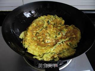 May Mugwort Leaf Fragrant --- Mugwort Omelette recipe