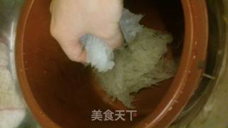 Stewed Bird's Nest with Red Dates and Rock Sugar recipe