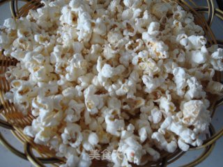 Super Simple Homemade Popcorn recipe