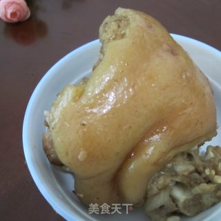 Twice-cooked Pig's Trotters recipe