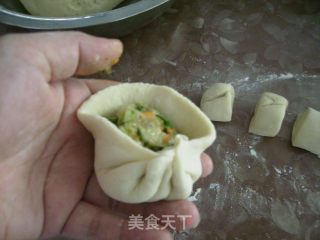 Four-color Vegetable Buns recipe