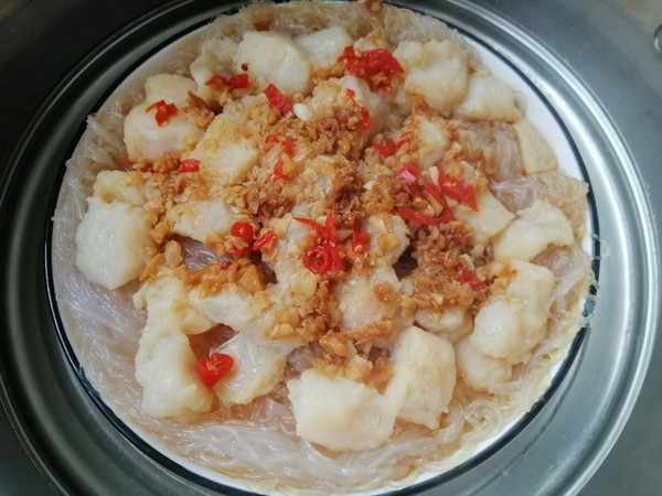 Steamed Basa Fish with Garlic Vermicelli recipe