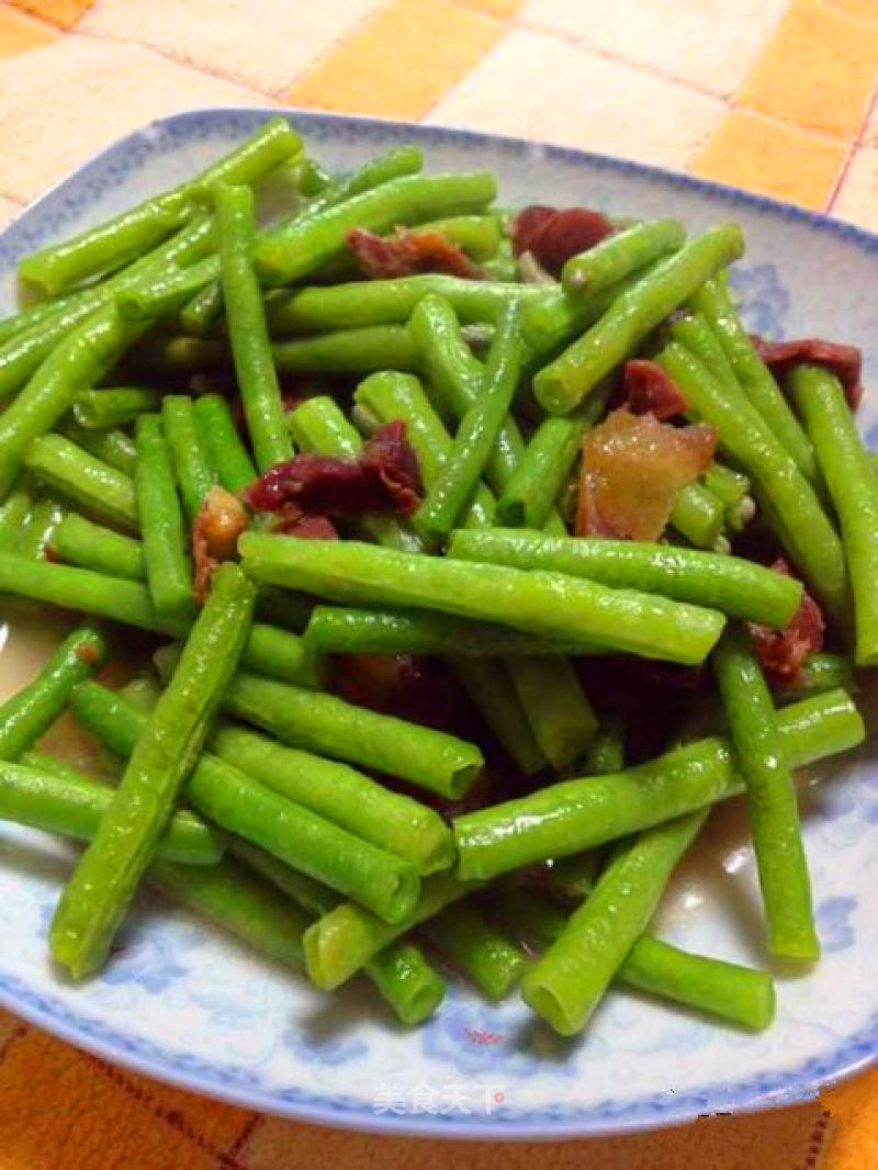 Fried Beans with Spanish Ham recipe