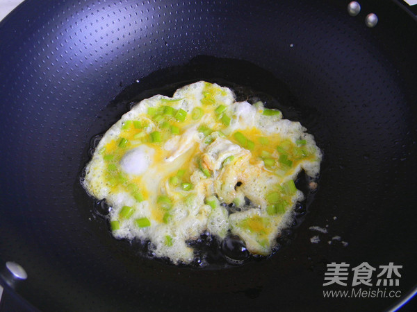 Egg-flavored Fruit Fried Rice recipe