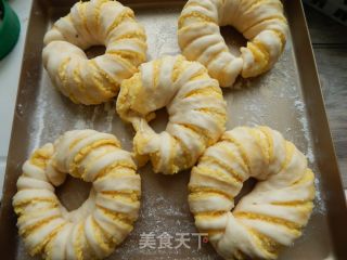 # Fourth Session of The Baking Contest and is Love to Eat Festival# Coconut Bread Rolls recipe