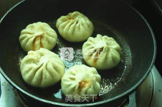 The Fried Buns that Carry Childhood Memories recipe