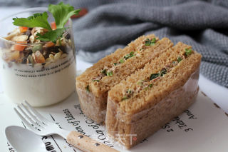 Whole Wheat Brown Sugar Toast (one-click) + Tuna and Celery Sandwich recipe