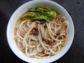 Lazy Spicy Rice Noodles recipe