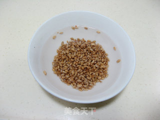 Soy Milk with Soybeans, Peanuts, Wheat Kernels recipe