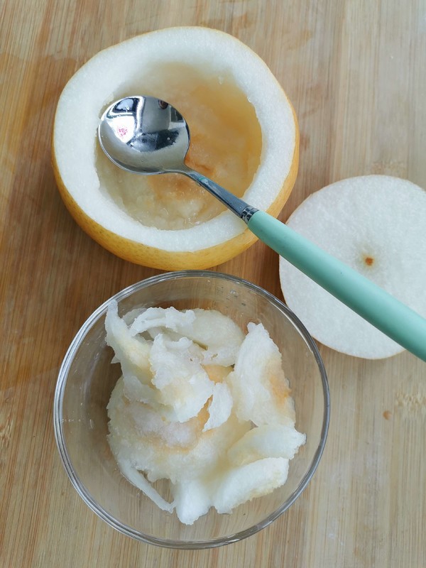 Stewed Golden Pears with Rock Sugar recipe