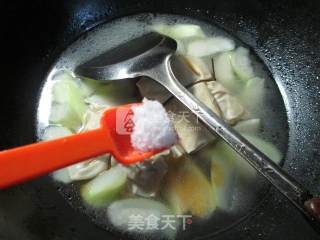 Long Melon Noodle Soup recipe