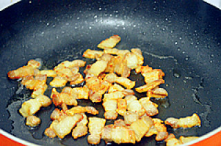 Stir-fried Pork Belly with Chives recipe