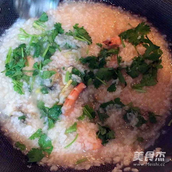 Abalone and Shrimp Health Congee recipe
