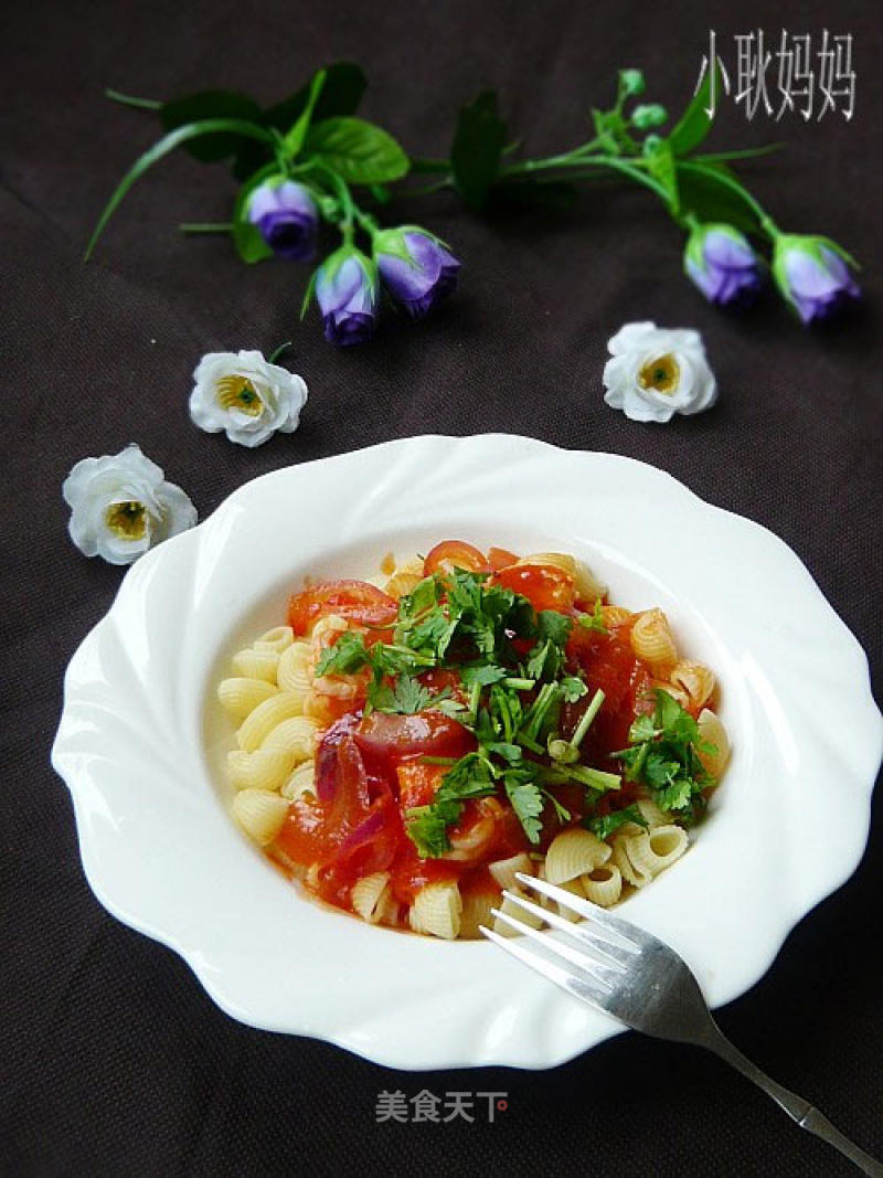 Nutritious and Delicious-hollow Noodles with Shrimp and Tomato recipe