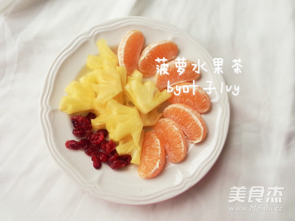 Pineapple Fruit Tea recipe