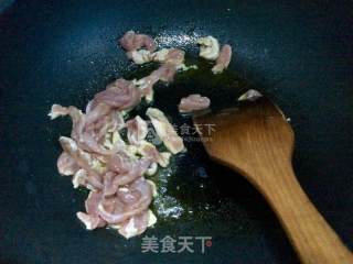 Stir-fried Pork with Onion and Mushroom recipe