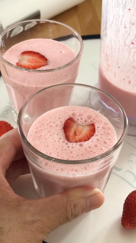Strawberry Yogurt Drink recipe