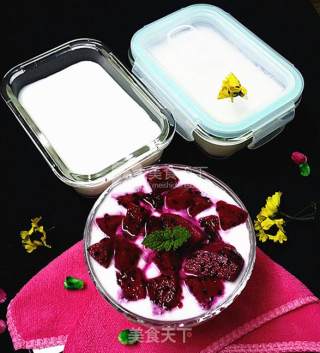 Old Yogurt with Red Pitaya recipe