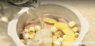 Matsutake New Zealand Flower Maw Soup recipe