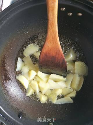 Fried Potatoes with Gluten in Oil recipe