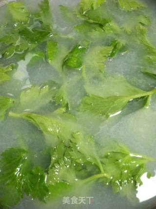 Celery Leaf Vinegar Mixed Fungus recipe