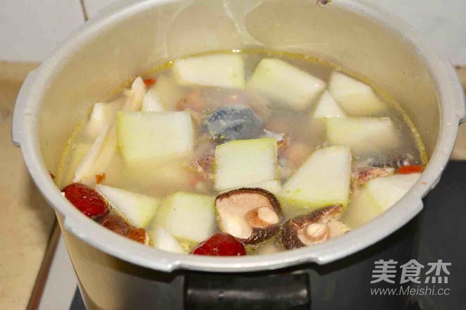 Black-bone Chicken Medicinal Soup recipe