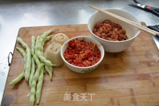 Home Cooking [spicy Lotus Root] recipe